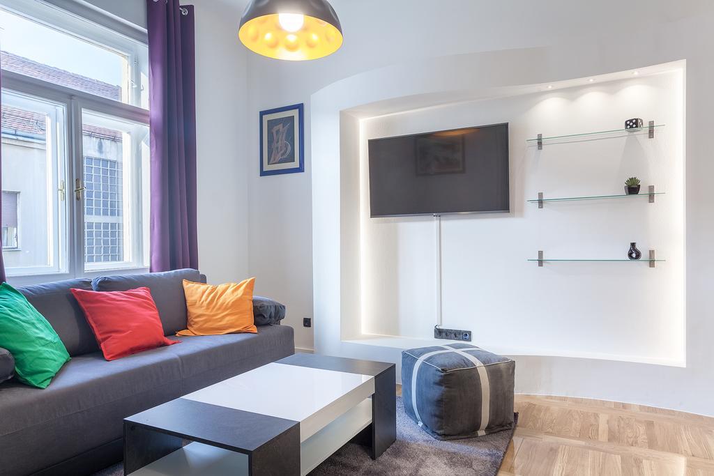 Star Apartment Загреб Екстер'єр фото